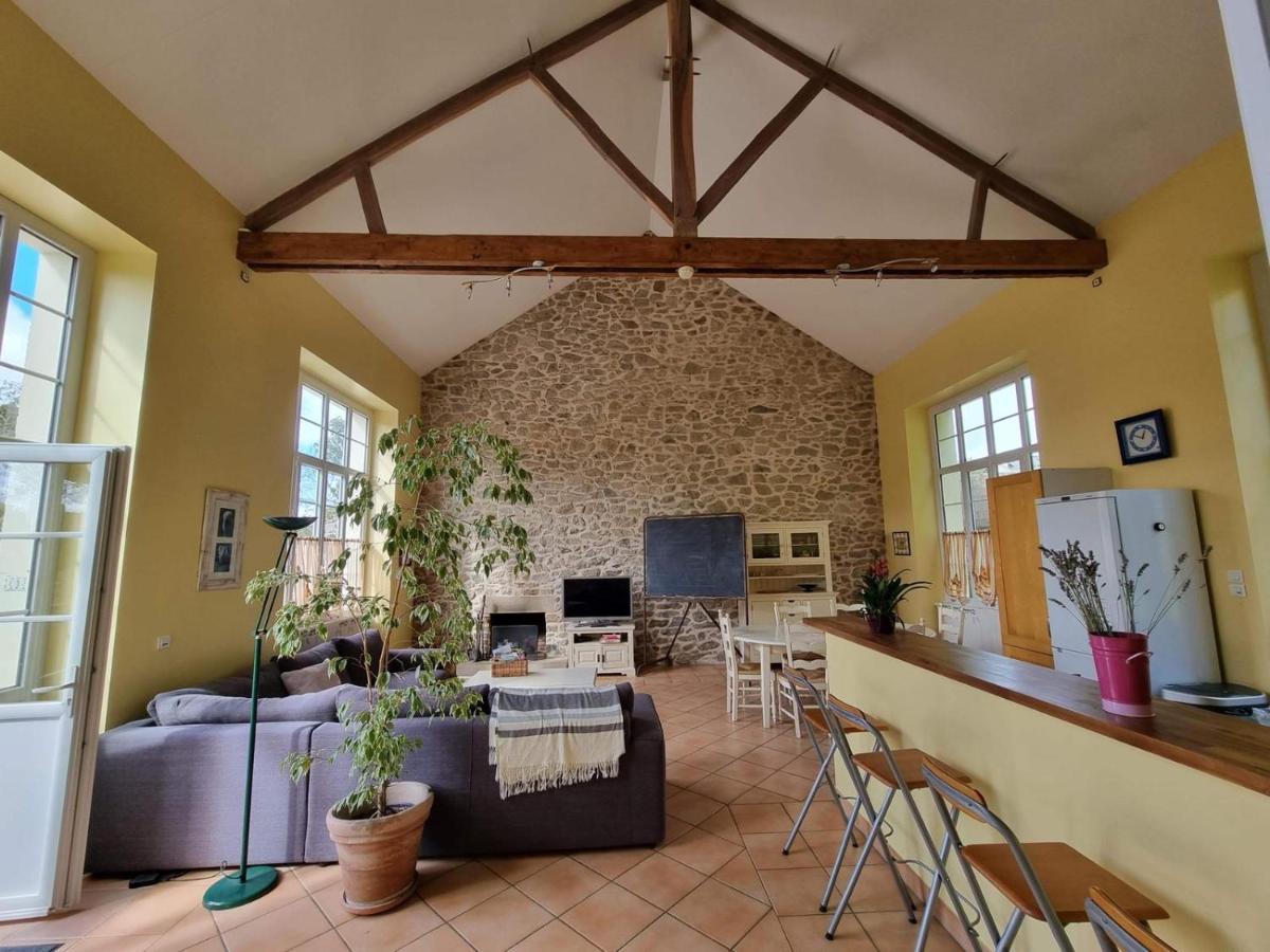La Recreation _ Ancienne Ecole De 1850 Renovee En Maison D'Hotes Missillac Bagian luar foto